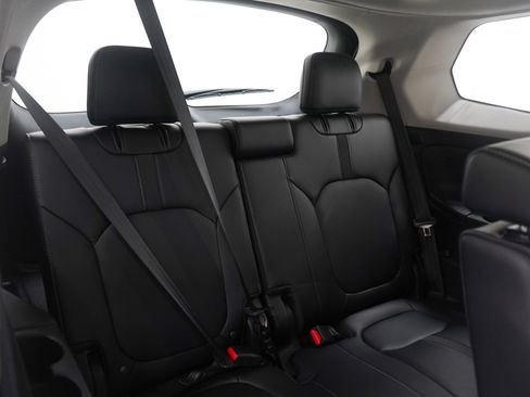 Used 2023 Honda Pilot EX-L image 12