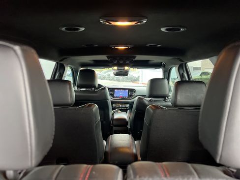 Used 2023 Dodge Durango Citadel image 17
