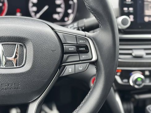 Used 2018 Honda Accord EX-L image 26