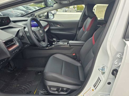 New 2026 Toyota Prius Plug-In Hybrid FWD image 22