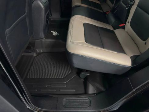 Used 2023 Ford Bronco Wildtrak AWD/4WD image 14