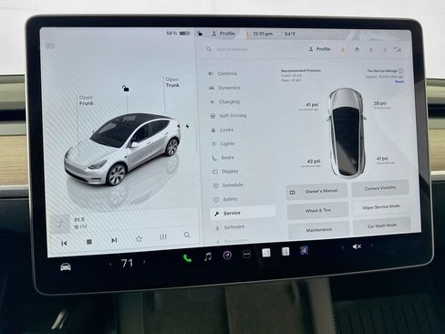 Used 2023 Tesla Model Y Long Range AWD/4WD image 45