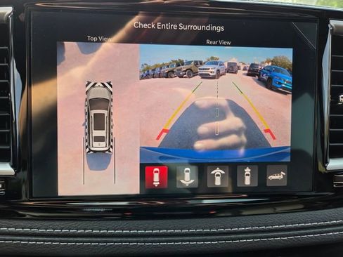 New 2026 Chrysler Pacifica Select FWD image 25