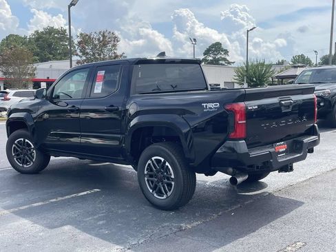 New 2026 Toyota Tacoma TRD Sport AWD/4WD image 4