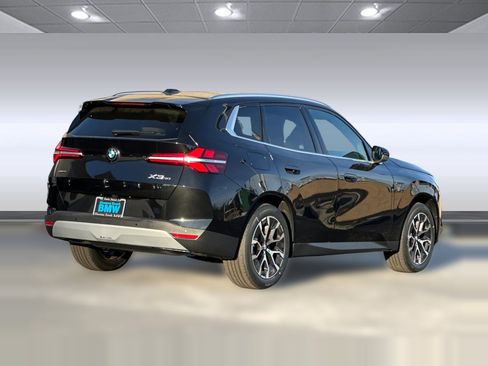 Used 2026 BMW X3 xDrive30i w/ Premium Package AWD/4WD image 9