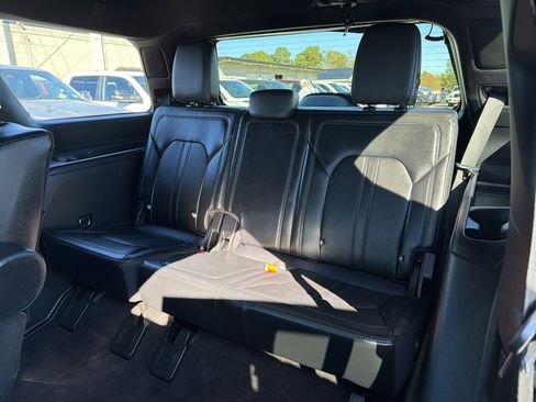Used 2021 Ford Expedition Limited image 24