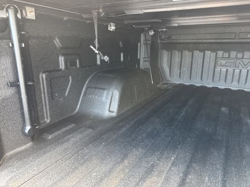 Used 2019 GMC Sierra 1500 SLT w/ SLT Premium Package image 25