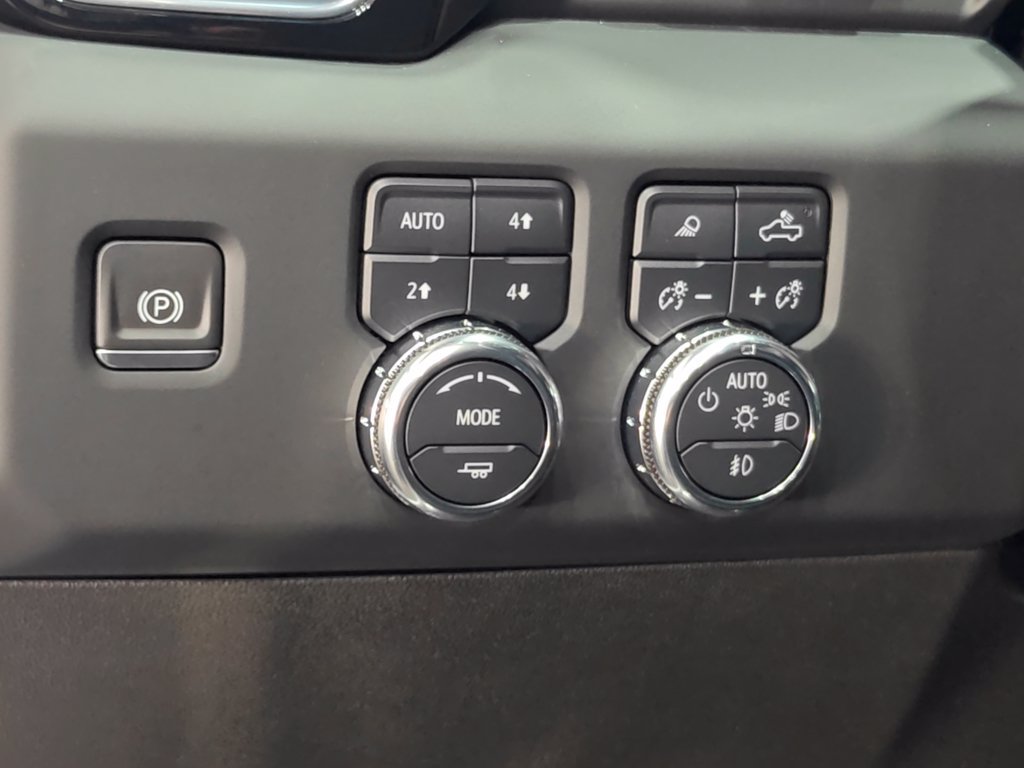 Used 2024 GMC Sierra 2500 Denali w/ Denali Reserve Package AWD/4WD image 9