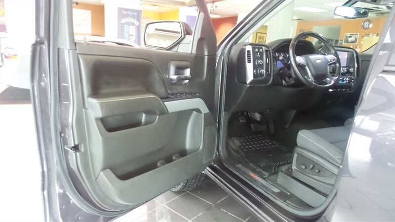Used 2016 Chevrolet Silverado 1500 LT w/ All Star Edition AWD/4WD image 7