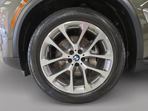 Used 2026 BMW X5 xDrive40i AWD/4WD image 9