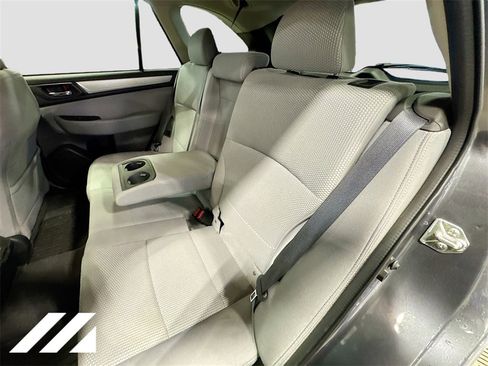 Used 2019 Subaru Outback 2.5i Premium image 26