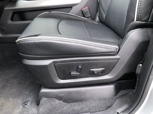 New 2026 RAM 2500 Laramie w/ Night Edition image 14