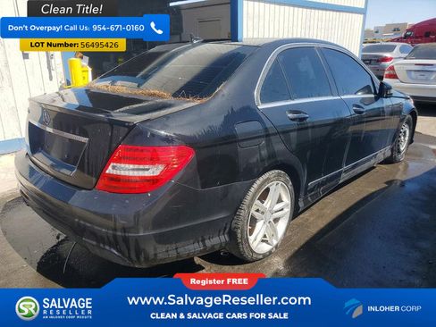 Used 2013 Mercedes-Benz C 250 Sedan image 4