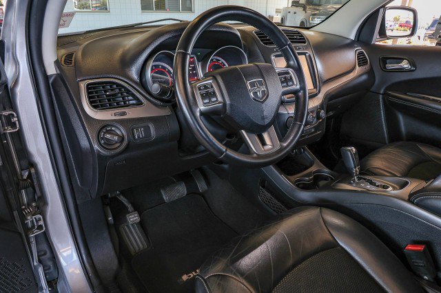 Used 2017 Dodge Journey Crossroad FWD image 11