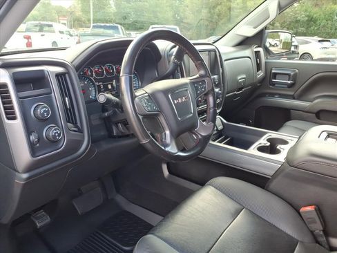 Used 2018 GMC Sierra 1500 SLT w/ All Terrain Package image 16