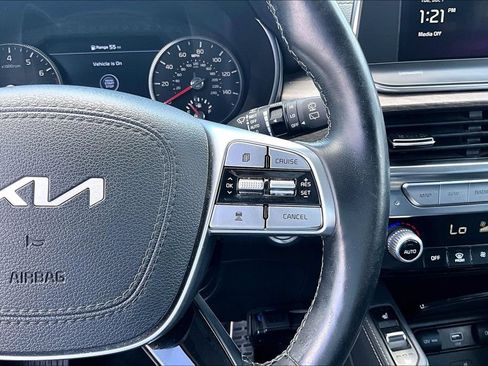 Used 2022 Kia Telluride SX AWD/4WD image 16