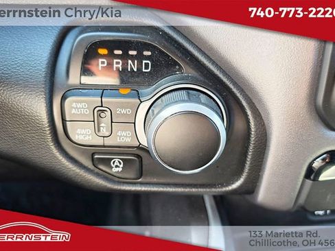 Used 2022 RAM 1500 Big Horn AWD/4WD image 17