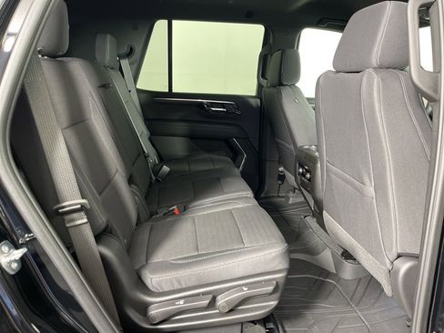 New 2026 Chevrolet Tahoe LS image 12