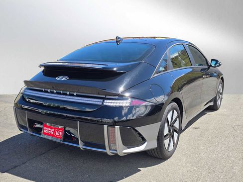 Used 2024 Hyundai Ioniq 6 SE image 3