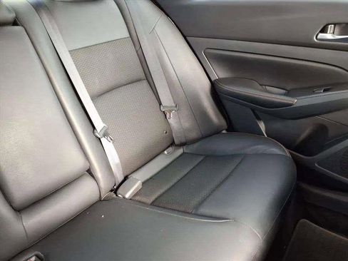 Used 2022 Nissan Altima 2.5 SR image 18