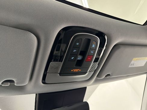 Used 2025 Hyundai Palisade SEL image 30