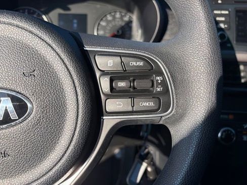 Used 2017 Kia Optima LX image 5