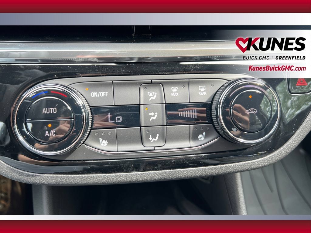 New 2026 Buick Envista Sport Touring w/ Convenience I Package FWD image 28
