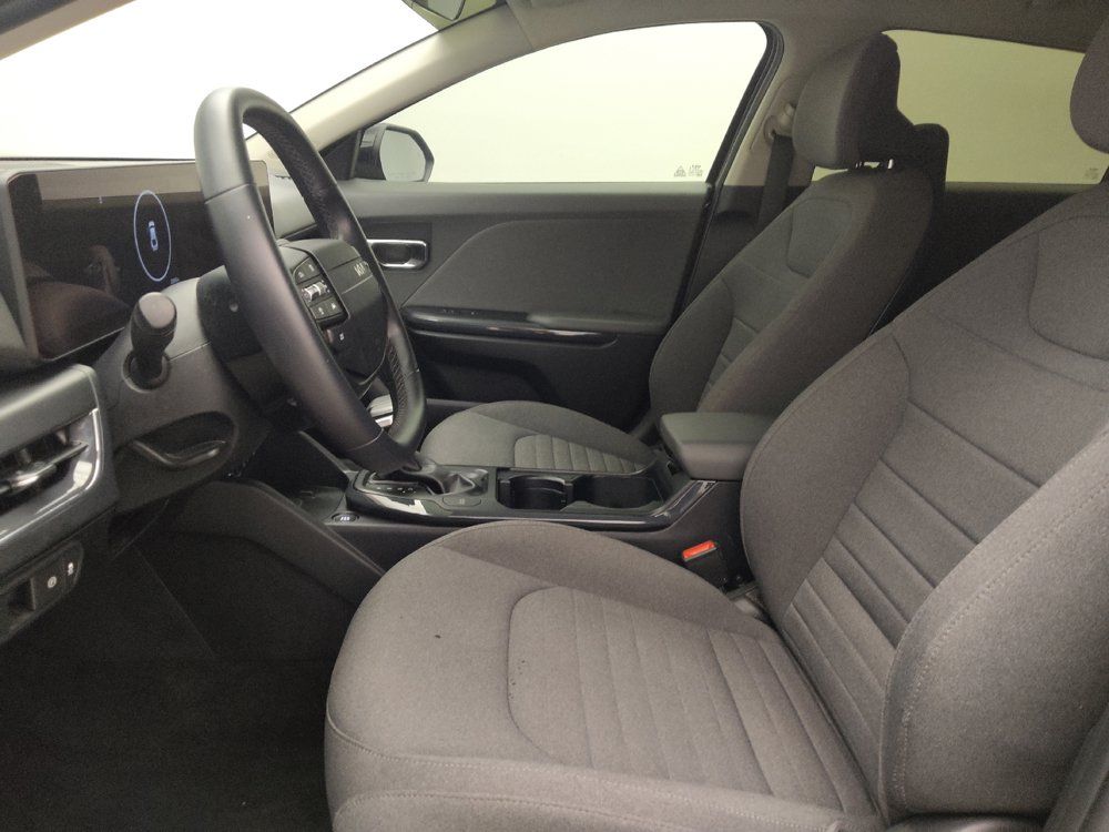 Used 2025 Kia K4 EX FWD image 17