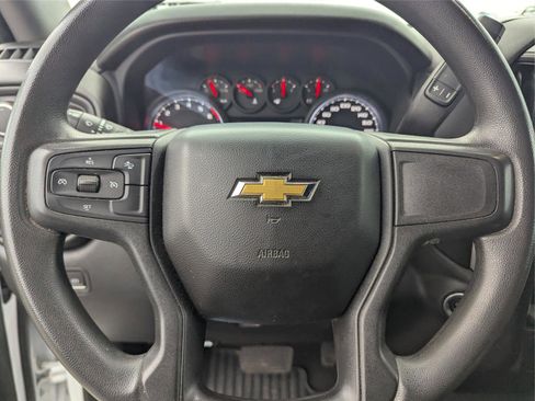 Used 2023 Chevrolet Silverado 1500 Custom image 26