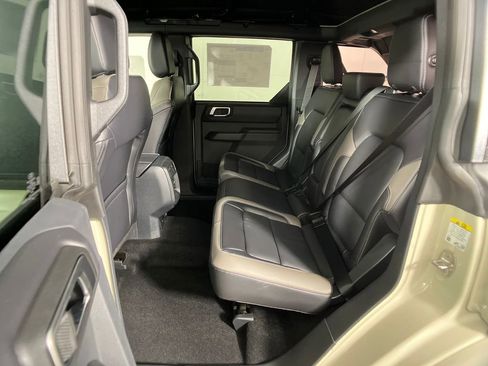 New 2026 Ford Bronco Outer Banks image 31