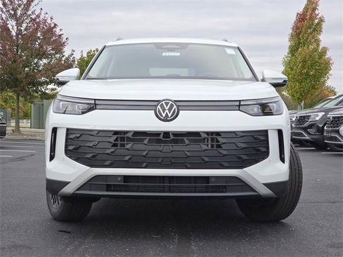New 2025 Volkswagen Tiguan S image 10