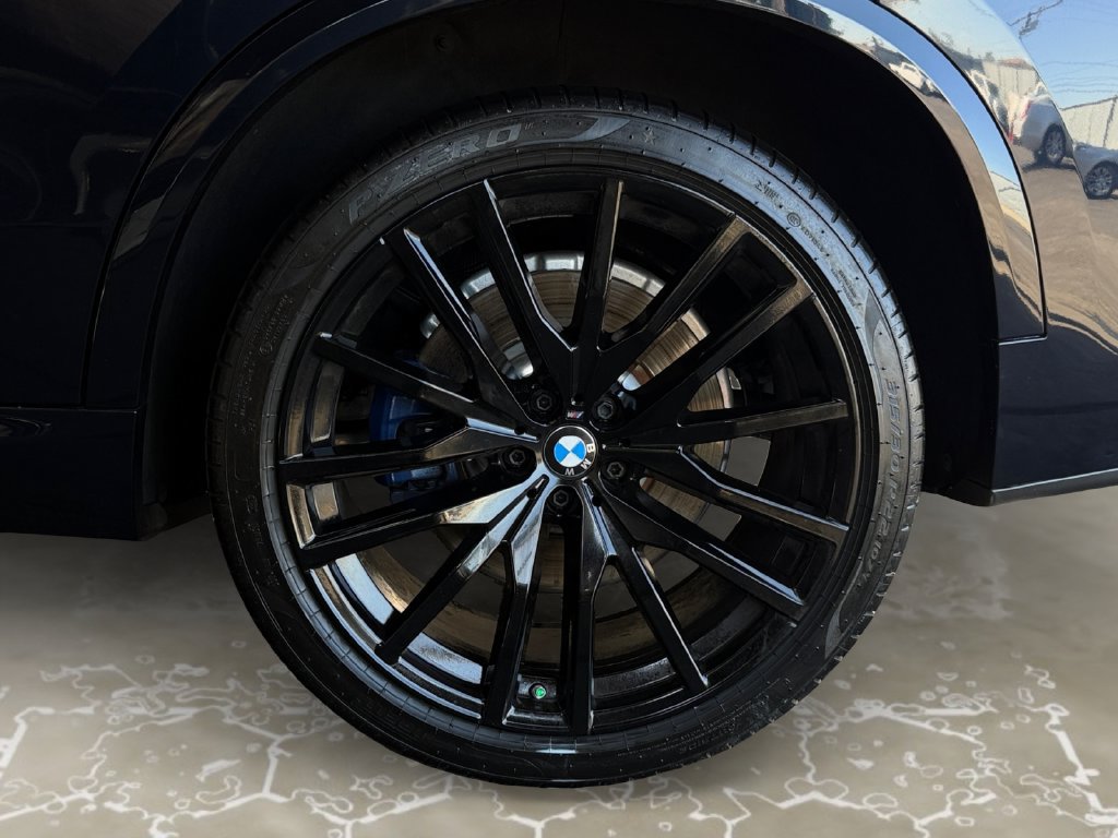 Used 2020 BMW X5 M50i w/ Executive Package AWD/4WD image 14