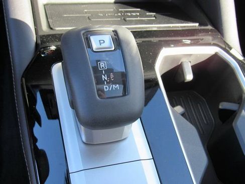 New 2025 Mitsubishi Outlander SE FWD image 21