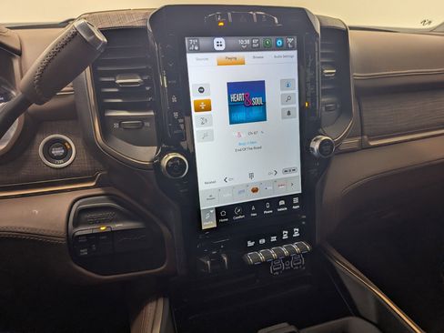 Used 2024 RAM 3500 Limited w/ Safety Group image 22