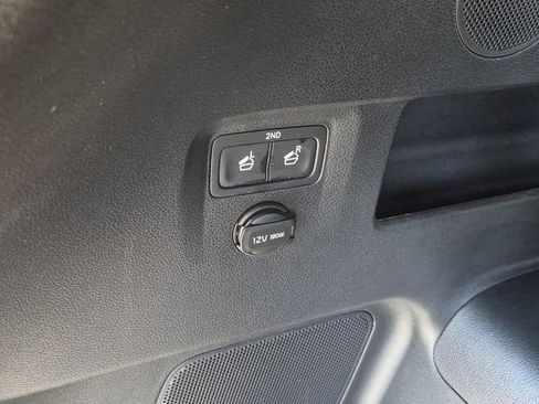 Used 2022 Kia Telluride SX w/ Towing Package image 10