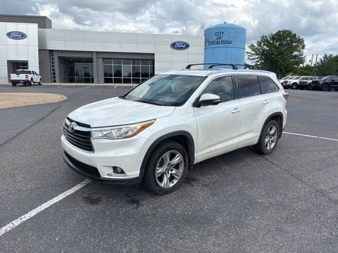 Used 2016 Toyota Highlander Limited FWD image 6