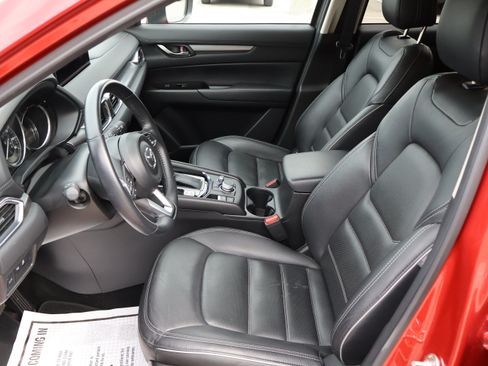 Used 2025 MAZDA CX-5 AWD 2.5 S w/ Preferred Package image 13