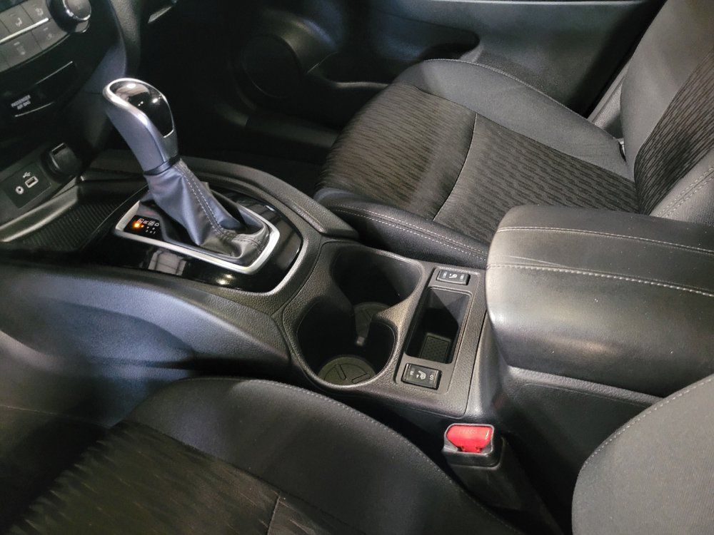 Used 2019 Nissan Rogue S w/ Special Edition Package AWD/4WD image 26