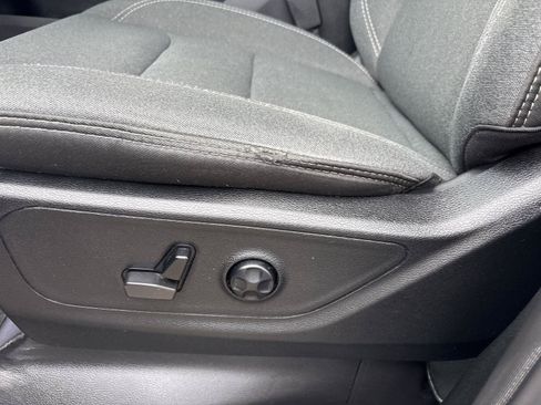 Used 2021 RAM 1500 Big Horn AWD/4WD image 14