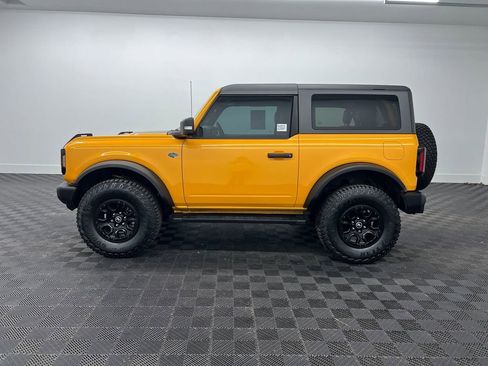 Used 2022 Ford Bronco Wildtrak image 2