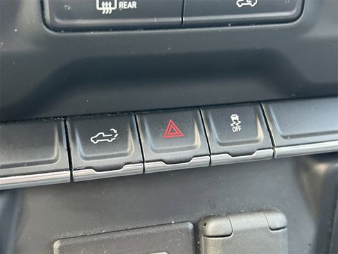 Used 2023 Chevrolet Silverado 2500 Custom w/ Custom Convenience Package image 28