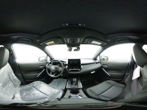 New 2026 Toyota Corolla Cross AWD Hybrid image 33