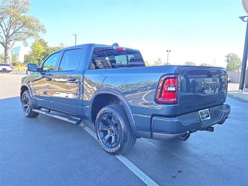 Used 2026 RAM 1500 4x4 Crew Cab image 3
