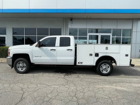 Used 2019 Chevrolet Silverado 2500 W/T w/ WT Convenience Package RWD image 2