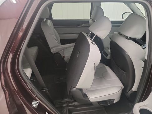Used 2024 Hyundai Palisade SEL image 9