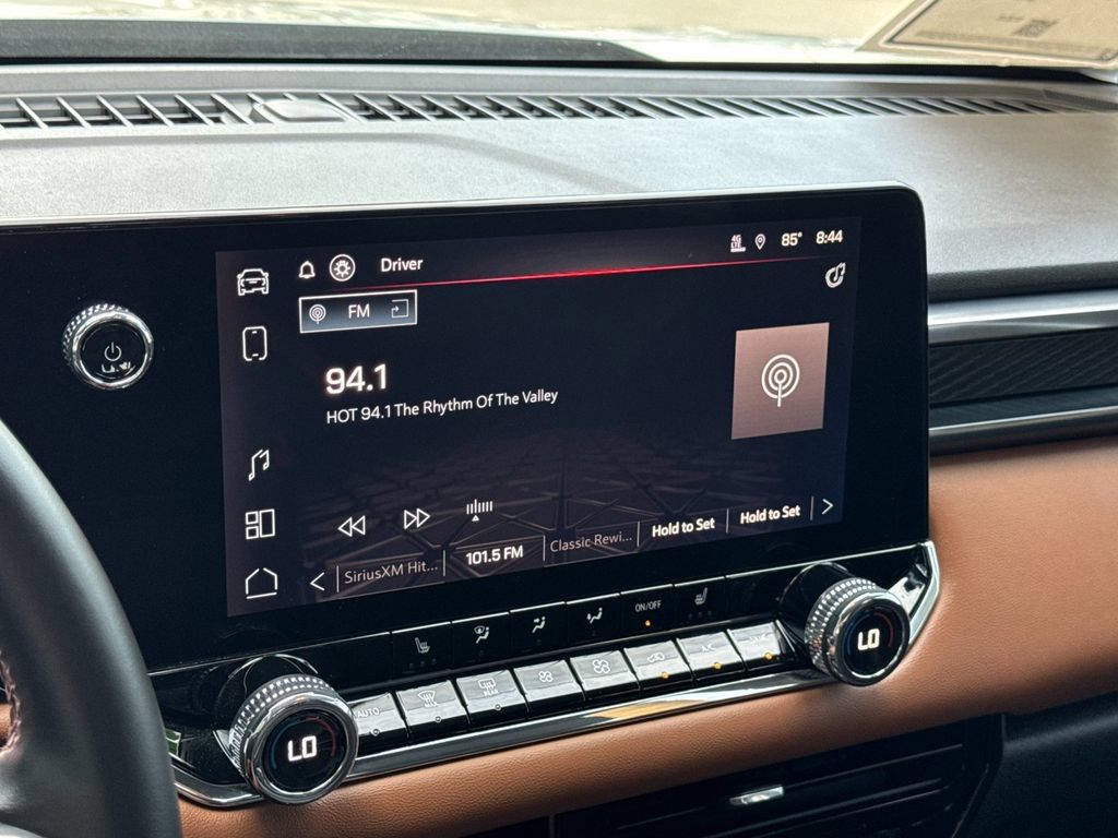 Used 2025 GMC Canyon AT4 AWD/4WD image 19