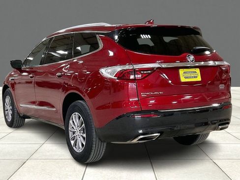 Used 2024 Buick Enclave Premium image 11