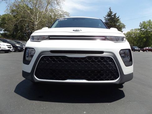 Used 2020 Kia Soul S FWD image 3