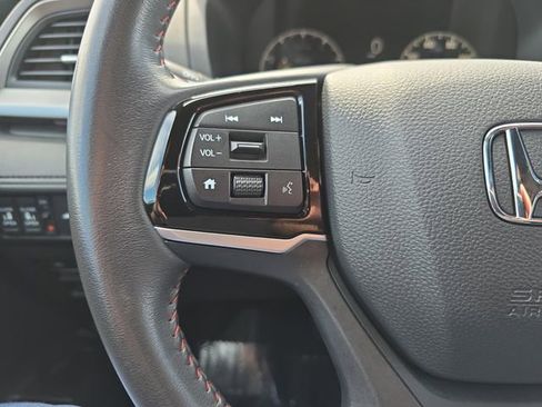 Used 2025 Honda Odyssey Sport-L image 21