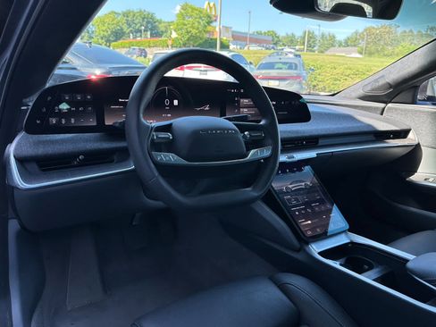 Used 2024 Lucid Air Touring AWD/4WD image 7